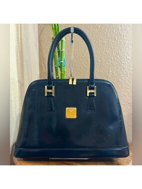 MCM BLACK HANDBAG
